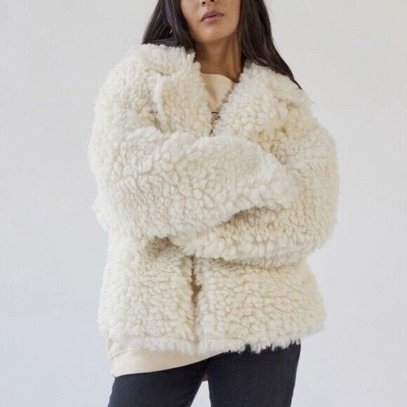 Urban Outfitters Jackets & Blazers - NWT Urban Outfitters | Poppy Cream Colored Faux Fur Oversized Jacket